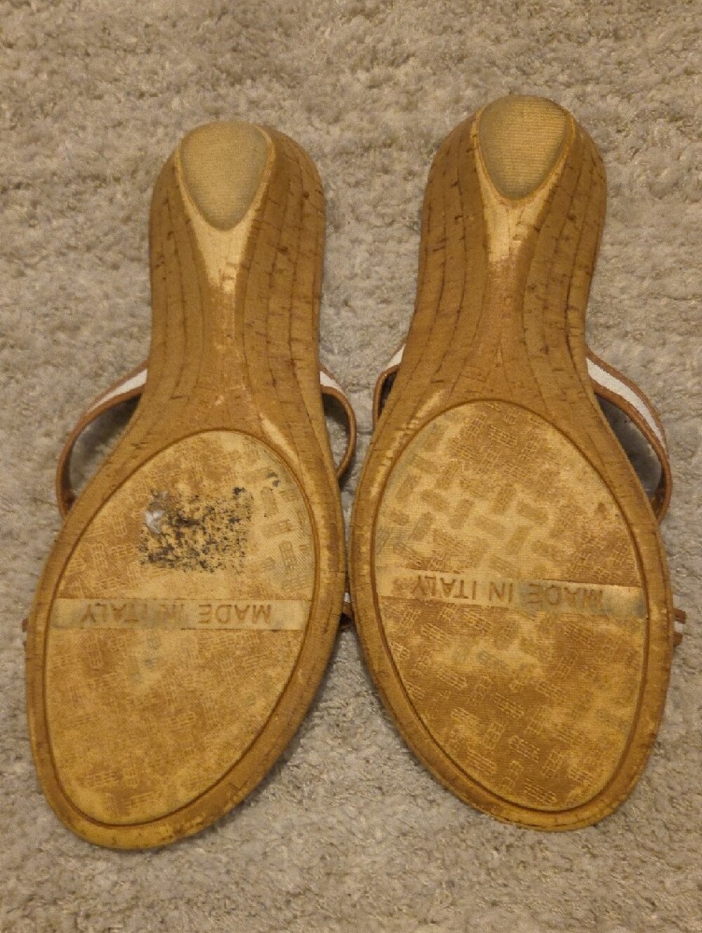 Italian Shoemakers Brown and White Leather Slide Sandals with Gold Medallion - Picture 6 of 7